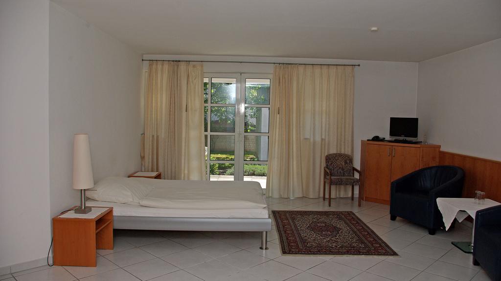 Hotel Alte Bruecke Bad Homburg vor der Hoehe Phòng bức ảnh